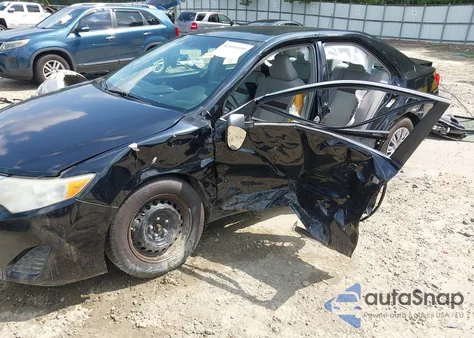 2012 Toyota Camry Le z USA, uszkodzony, nr VIN 4T1BF1FKXCU045770